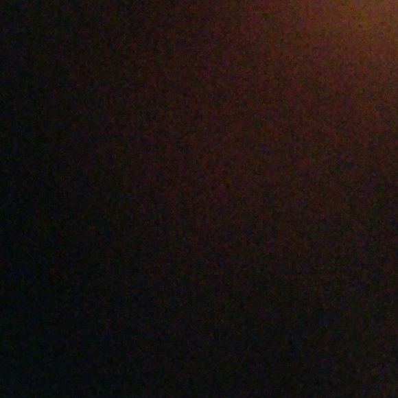 Meet your Posher, Vicki - Picture 1 of 1